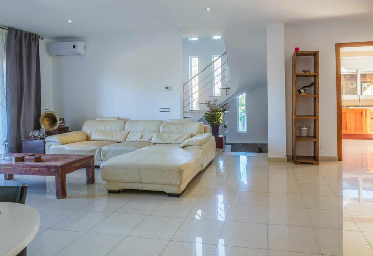 Mas Mestre Con Una Capacidad De 6 A 8 Huespedes Cerca De Sitges Olivella Bagian luar foto