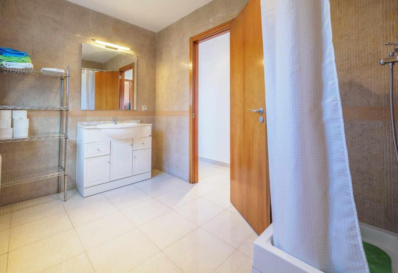 Mas Mestre Con Una Capacidad De 6 A 8 Huespedes Cerca De Sitges Olivella Bagian luar foto