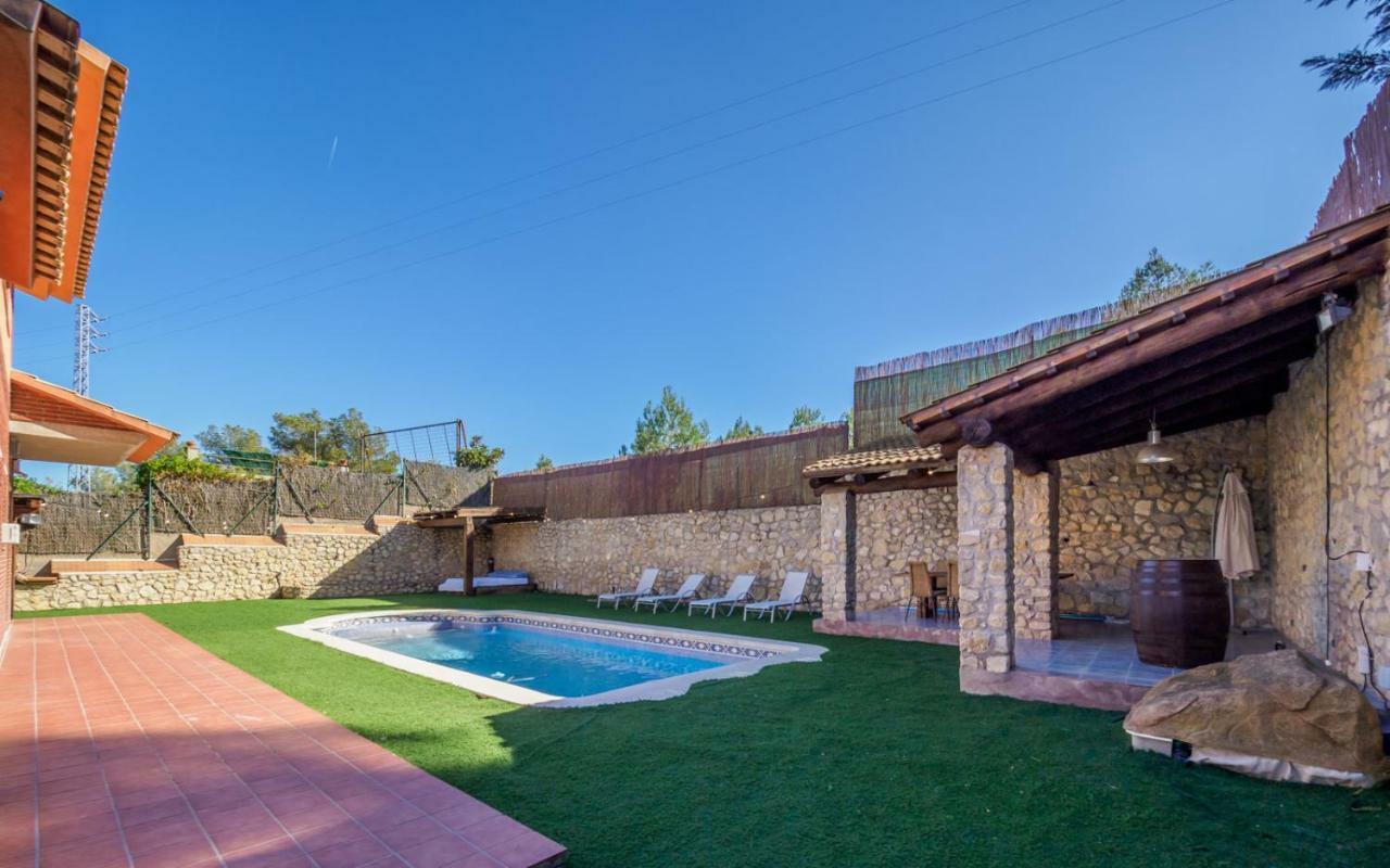 Mas Mestre Con Una Capacidad De 6 A 8 Huespedes Cerca De Sitges Olivella Bagian luar foto
