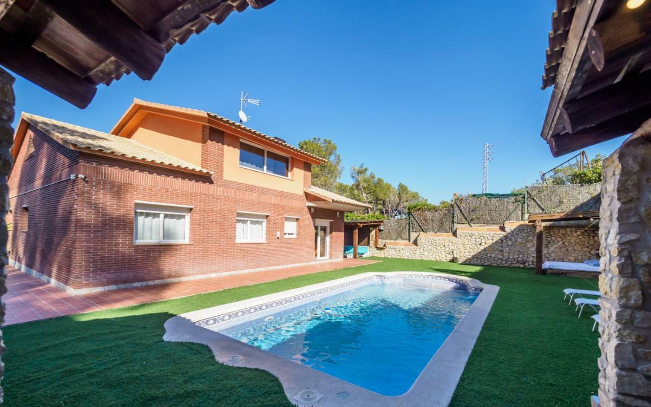 Mas Mestre Con Una Capacidad De 6 A 8 Huespedes Cerca De Sitges Olivella Bagian luar foto
